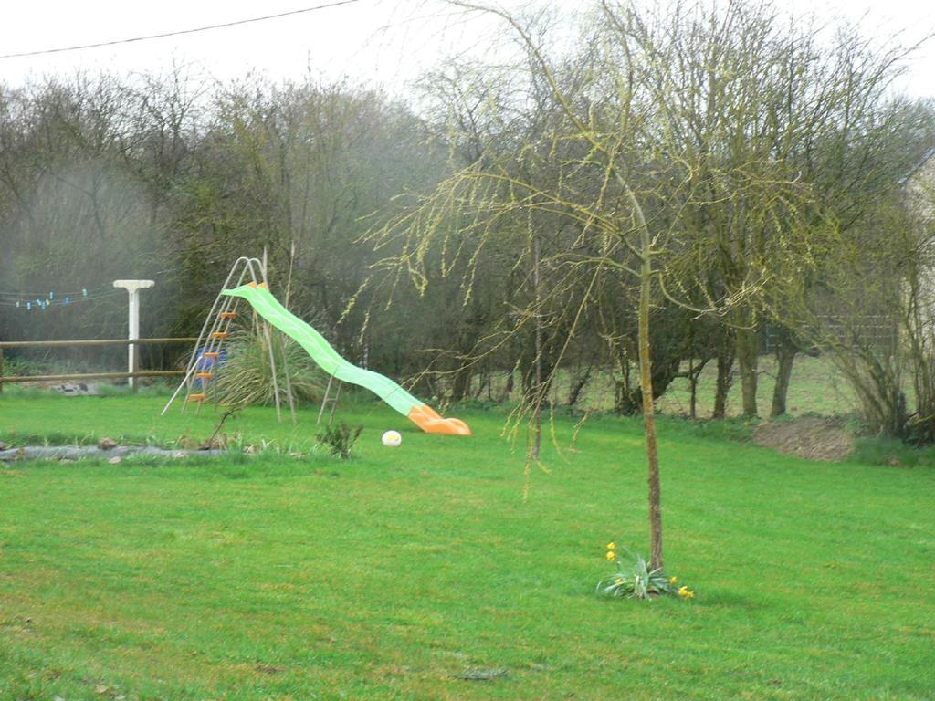 Domaine Des Cigognes - Gite Les Roseaux Écrammeville Exterior foto